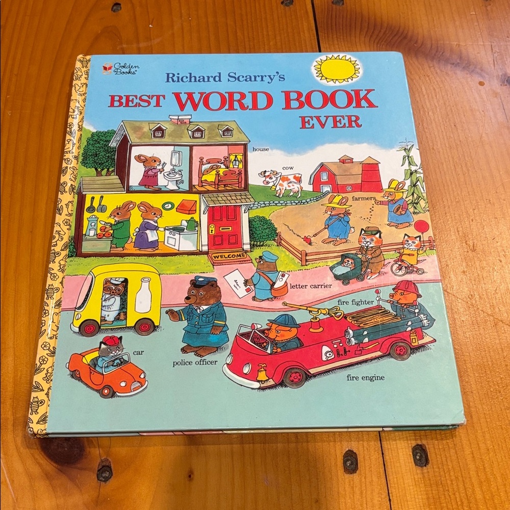 1991 BUSY TOWN Richard Scarry "The Best Word Book Ever" Illustrated